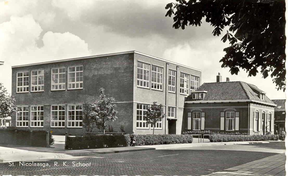 Kerkstraat RK School st Alloysius.jpg