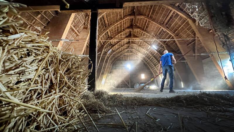 230617 Scharsterbrug Amerikaanse boerderij SidovanderWerf opzolder