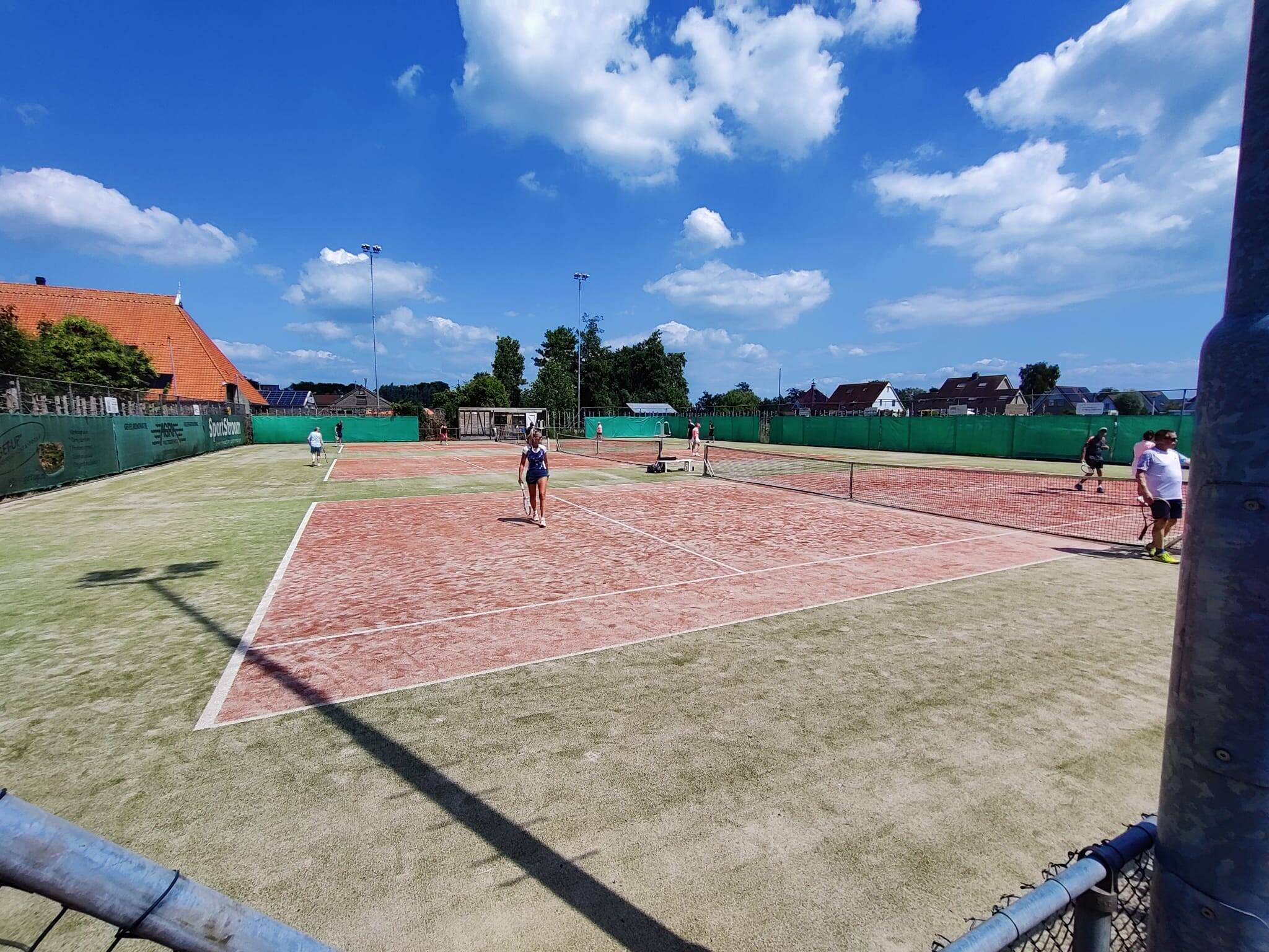 220625 SintNyk tennis Doniawerstaltoernooi c DeSkarslach