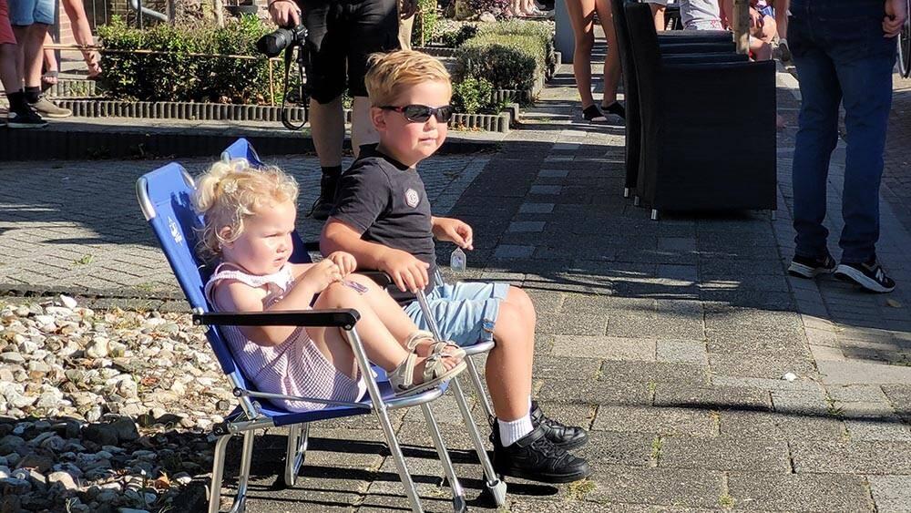 230907 SIntNyk Merke optocht publiek jonkjefamke 1000