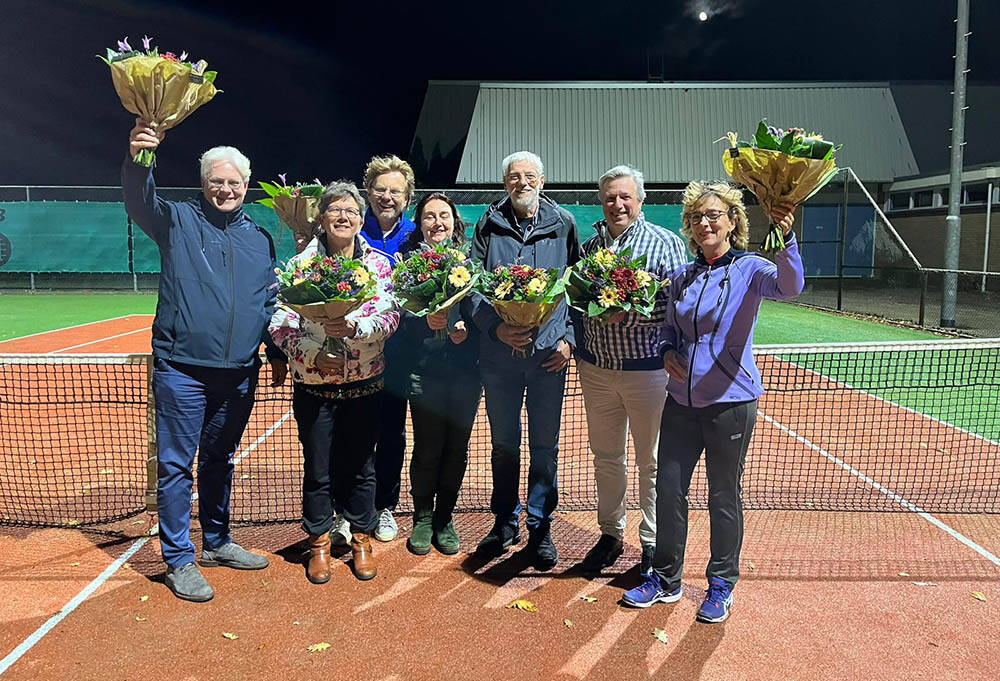 231101 Langweer tennis LTC mix kampioen 1000