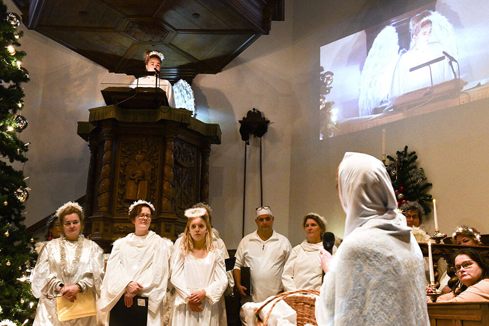 231224 Langweer Kerstspel in dorpskerk 3 1000