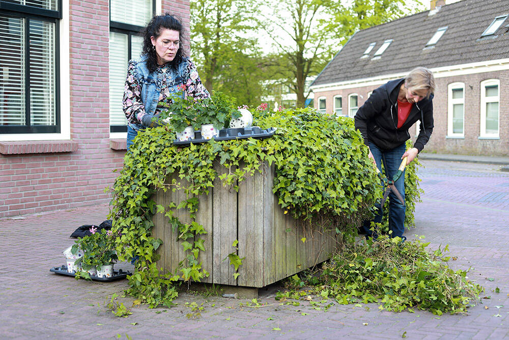 230430 SintNyk bloembakken centrum 4 1000