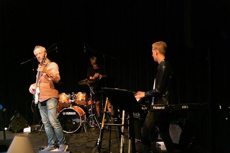 240302 SintNyk BattleBands Fiinyl 1