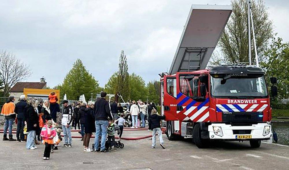 240427 Langweer koningsdag brandweer2 c JuliettedeBruin