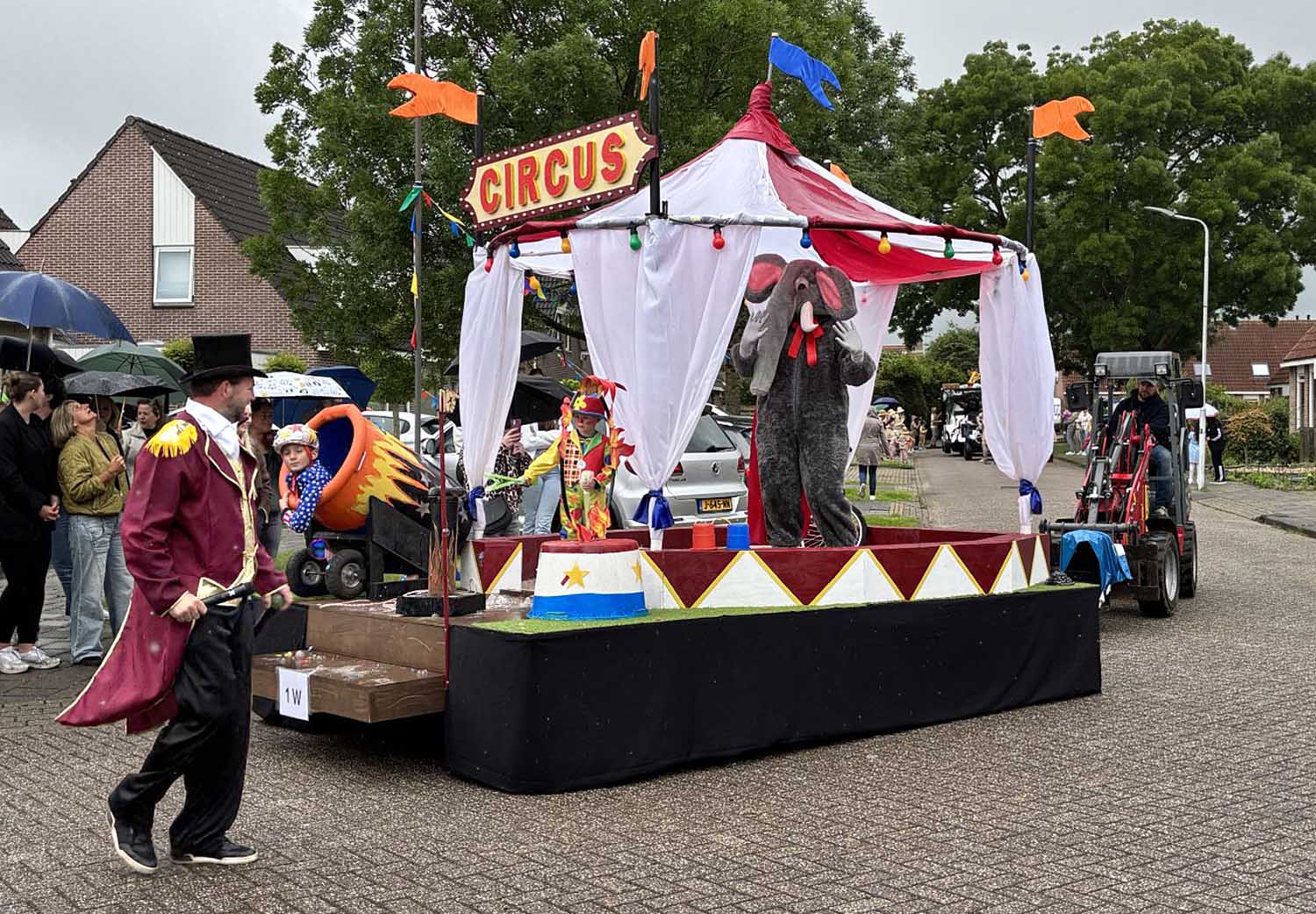250607 Scharsterbrug dorpsfeest optocht 9 1500