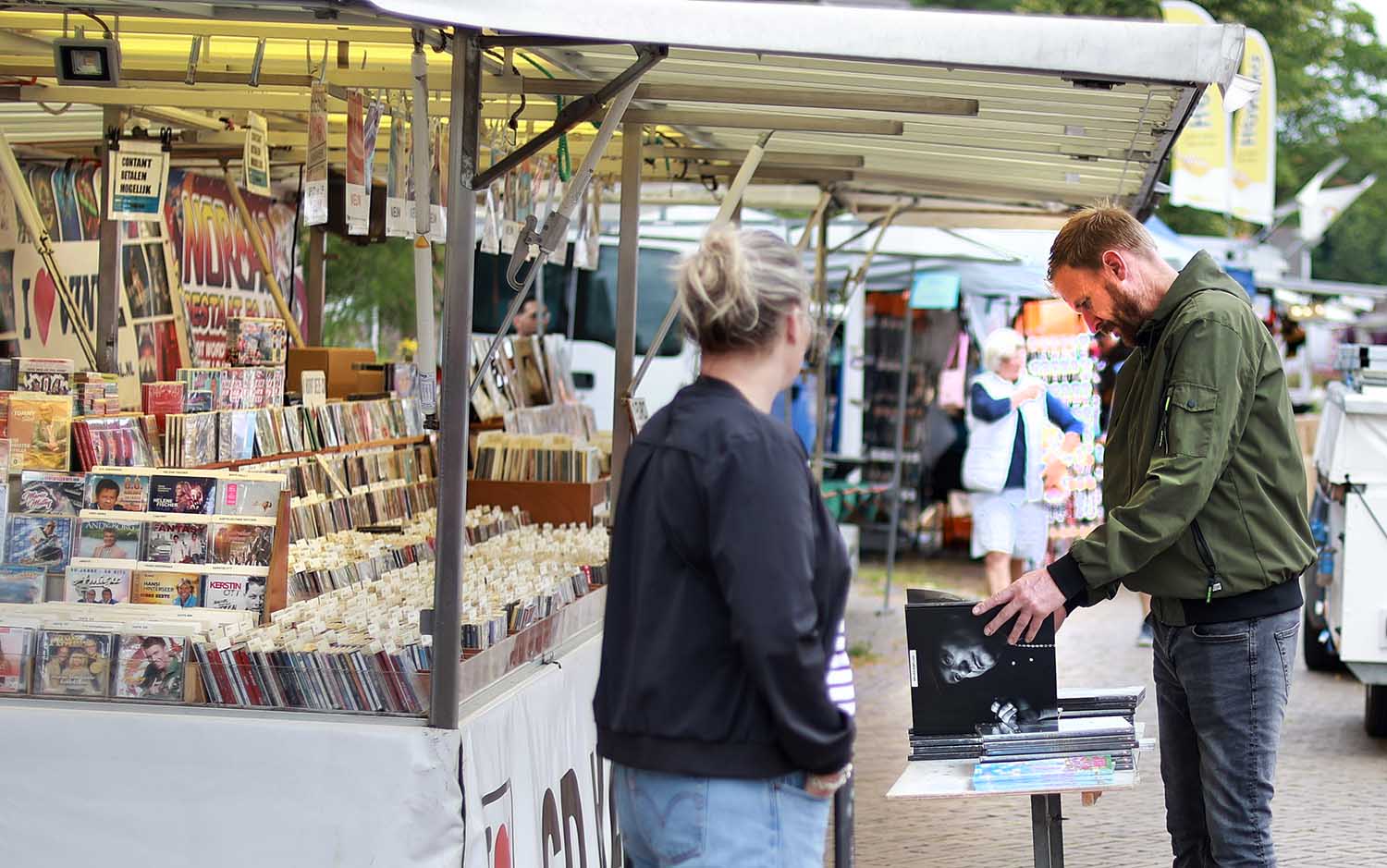 250705 SintNyk Jaarmarkt Oldtimershow 21 YvonneBijma