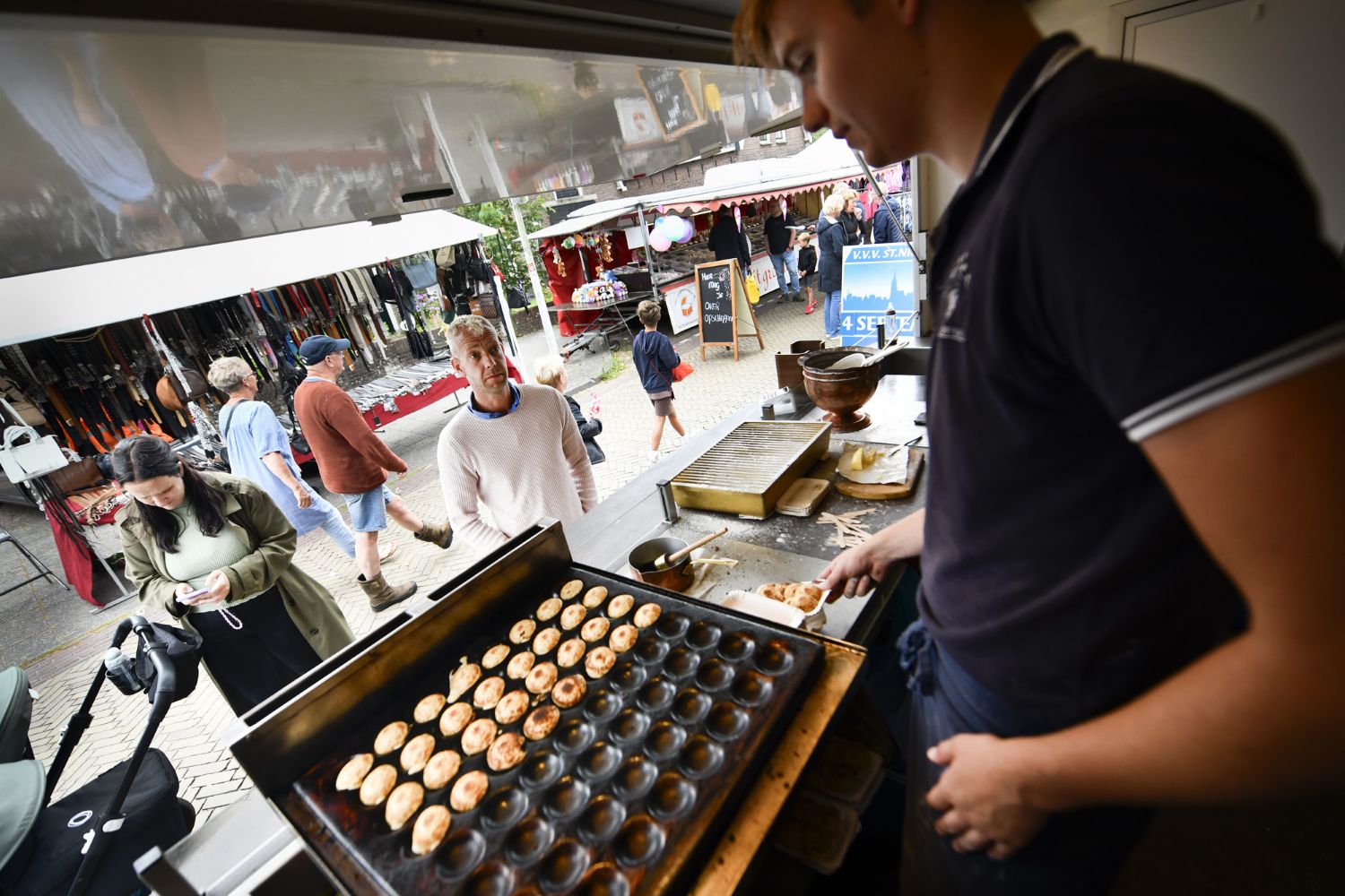 250705 SintNyk Jaarmarkt Oldtimershow 3 Byldbrege MennoDijkstra.jpg 1500