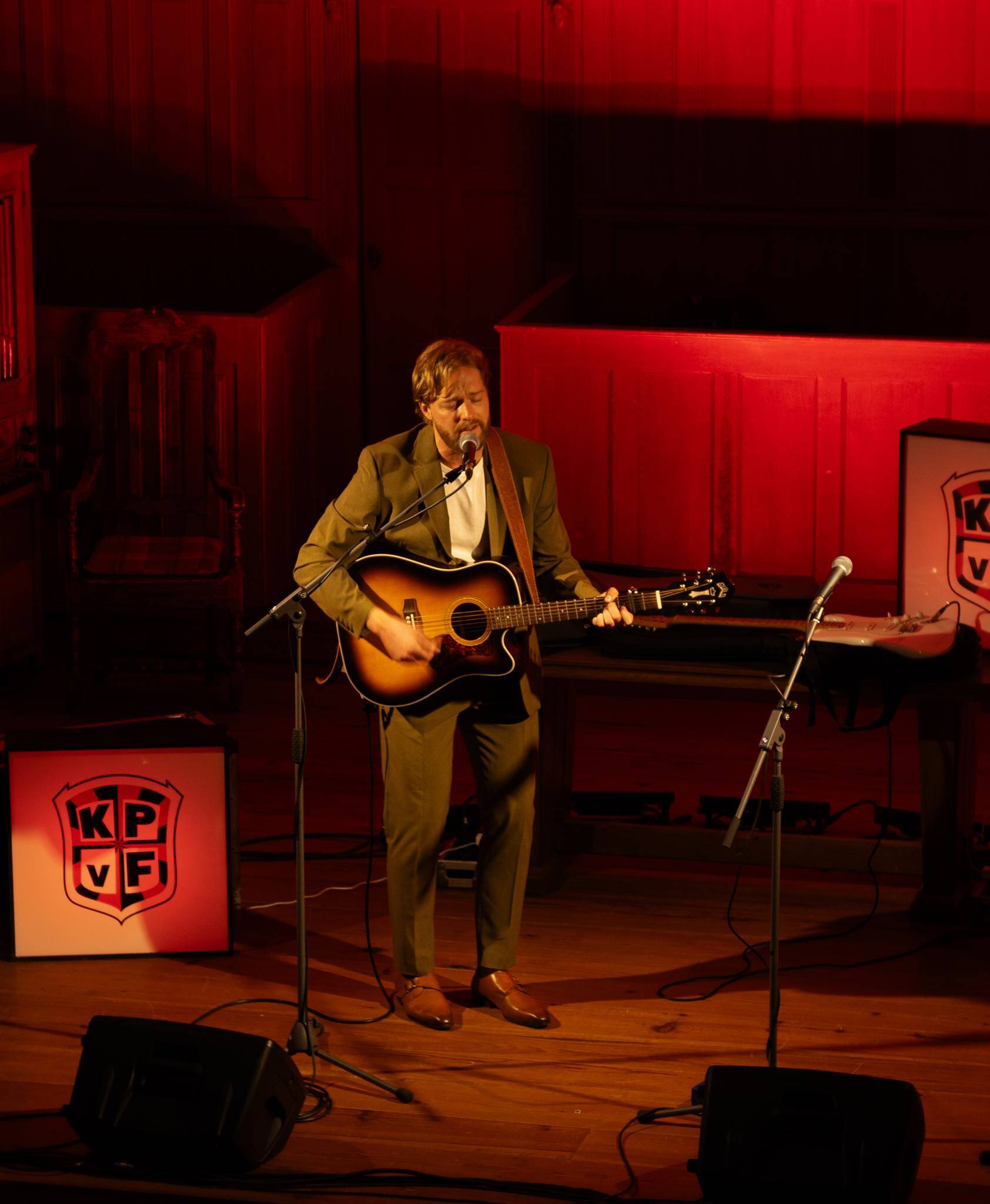 2509 Zalencentrum TributetoBobDylan Grymtosk