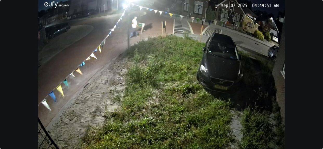 250907 SintNyk optocht vernielingenAJETO MoulinRoug2