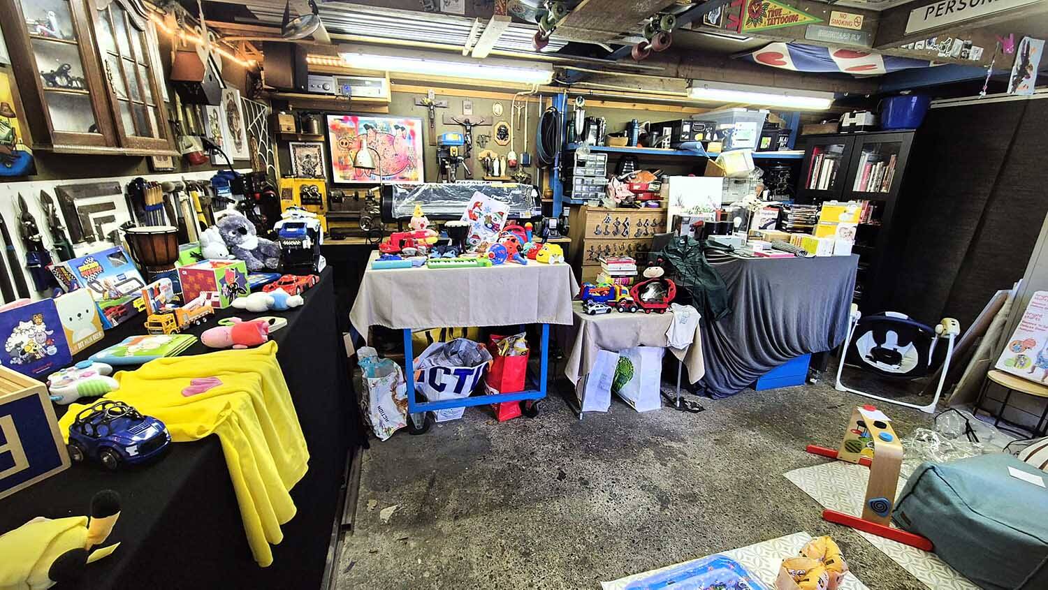 251004 Langweer garageverkoop 3