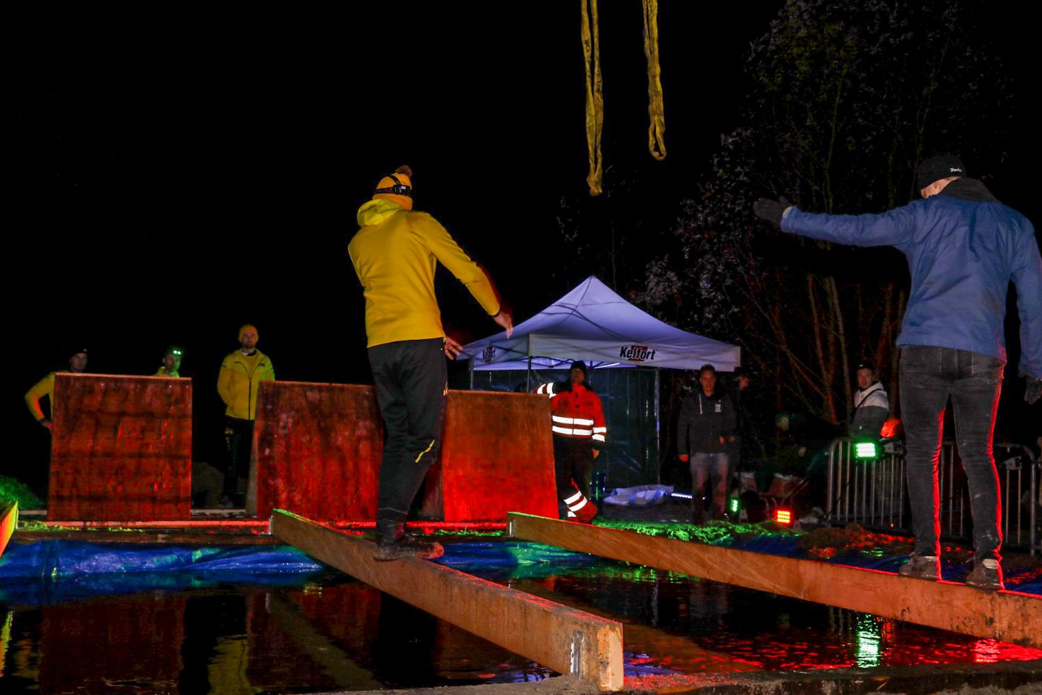 251121 SintNyk Brandweersurvival 5 c SprekendCleo 1500