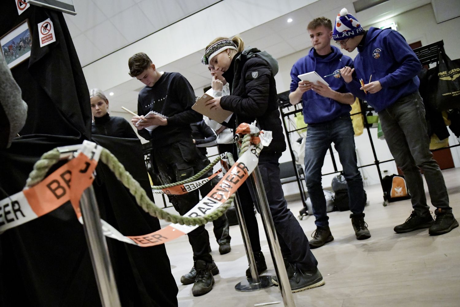 251121 SintNyk Brandweersurvival 6 c ByldBrege MennoDijkstra 1500