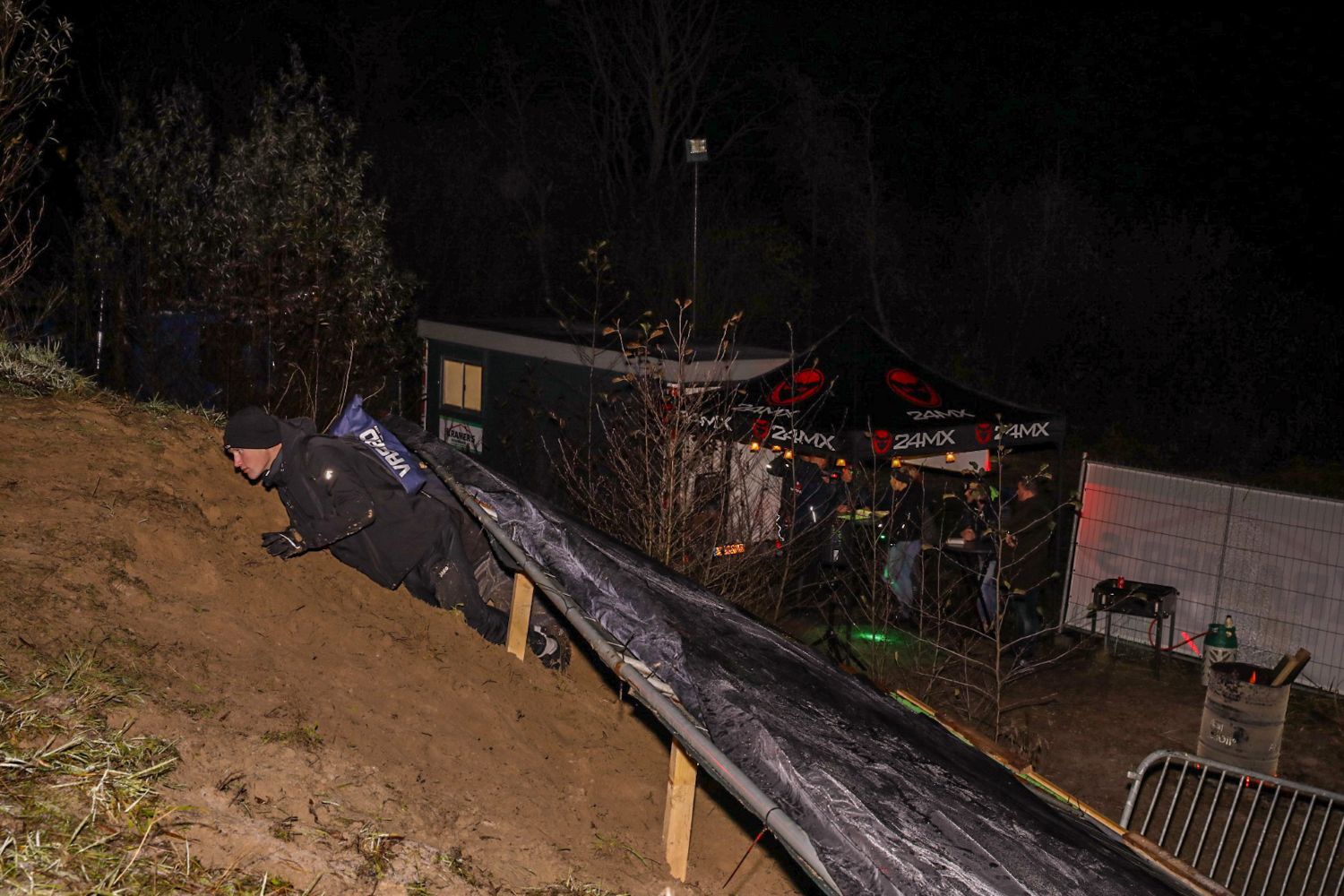 251121 SintNyk Brandweersurvival 7 c SprekendCleo 1500