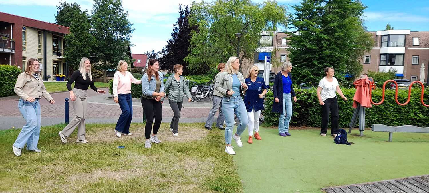 250602 SintNyk Bloeiweek Doniahiem opening4 c WillydeGroot