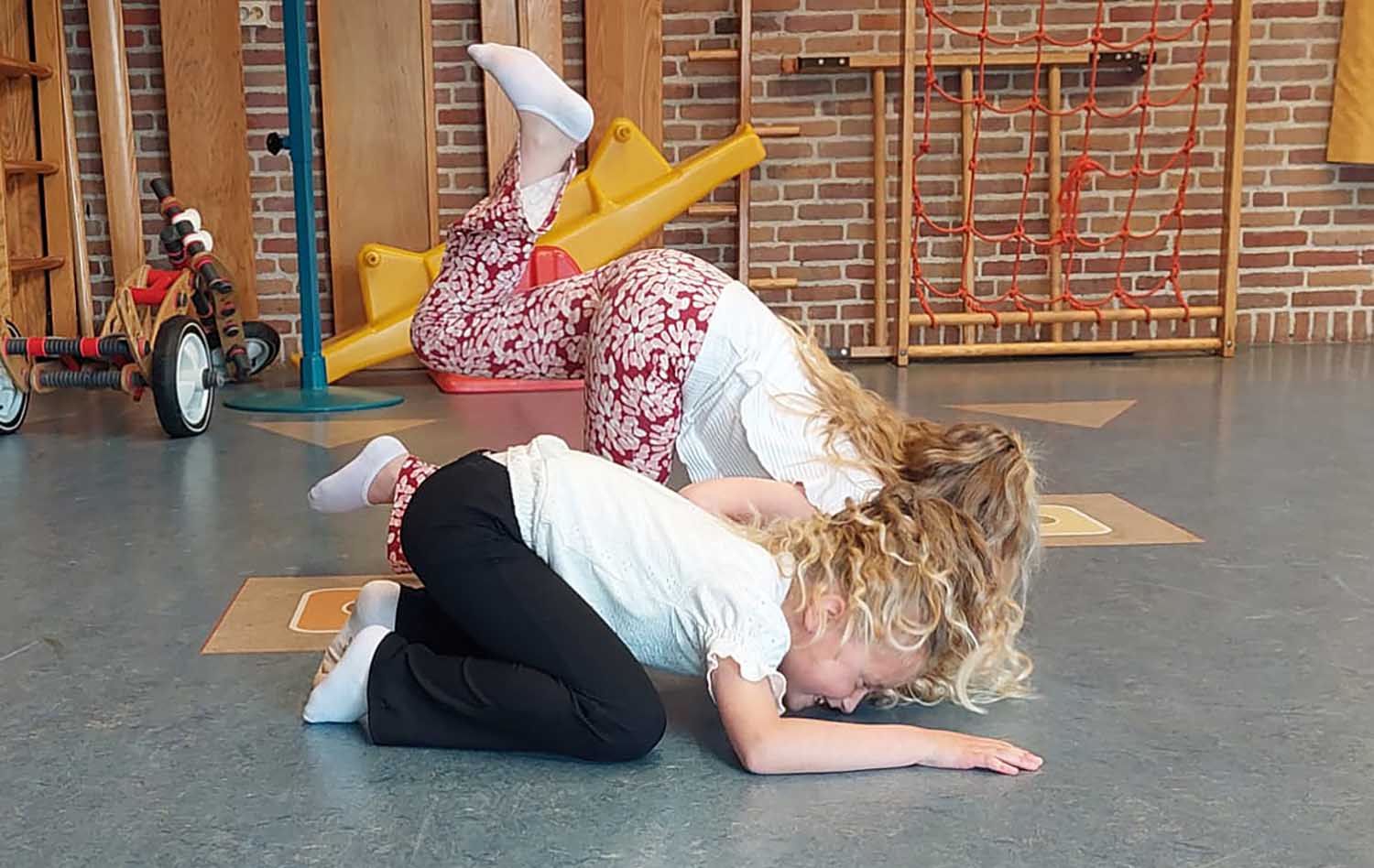 250602 SintNyk Bloeiweek dans2 c WIllydeGroot
