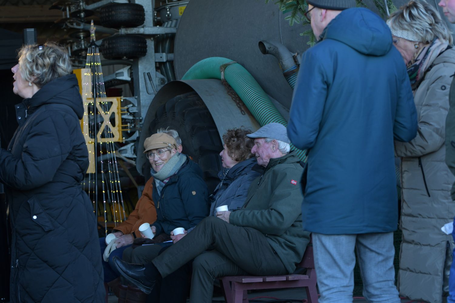 251226 SintNyk Krystkuier 8635 1500