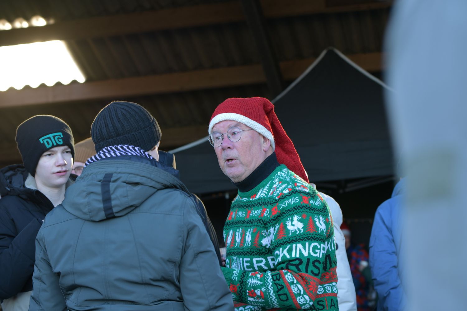 251226 SintNyk Krystkuier 8636 1500