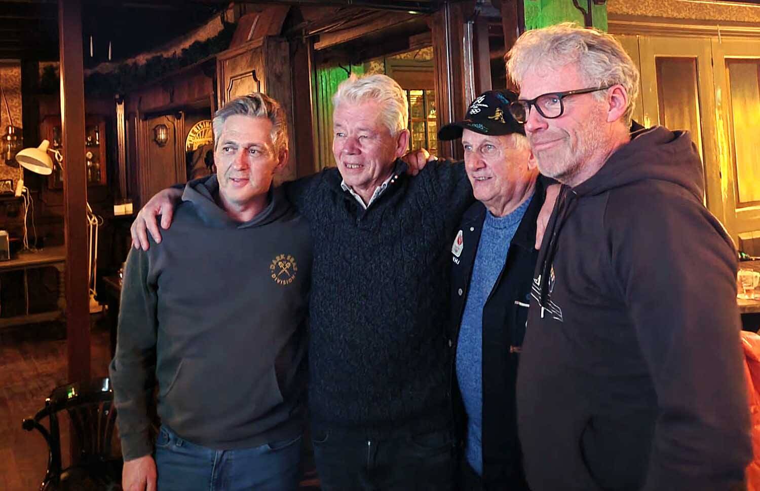 260214 Langweer DeDrieZwaantjes schaatsen 2