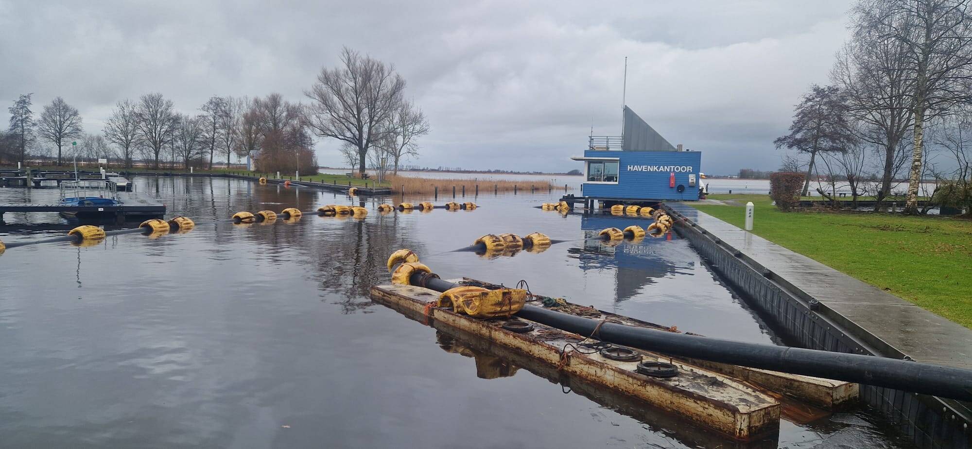 260217 Langweer baggeren 1 c JOSchilder Ursem