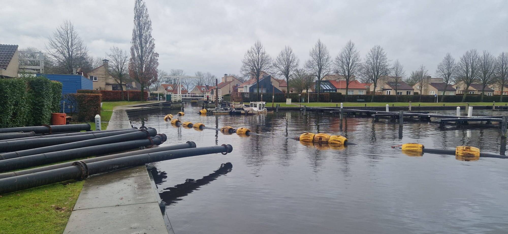 260217 Langweer baggeren 2 c JOSchilder Ursem