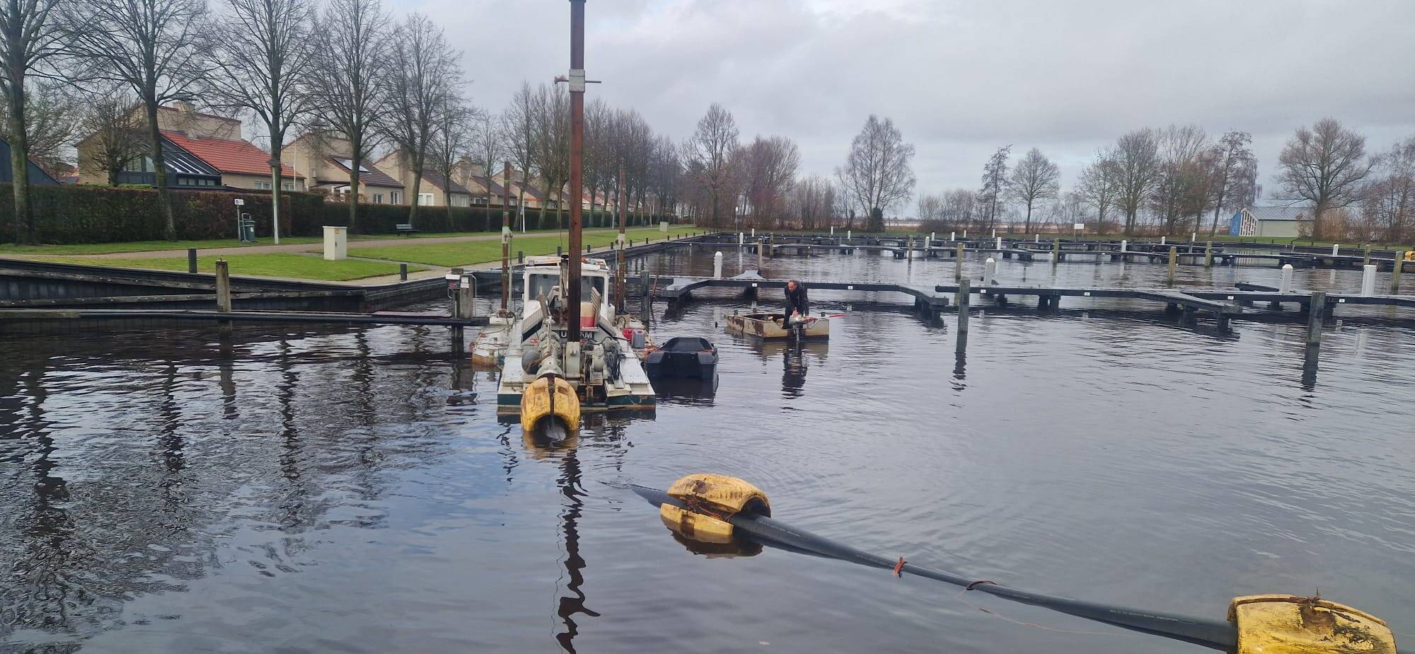 260217 Langweer baggeren 3 c JOSchilder Ursem