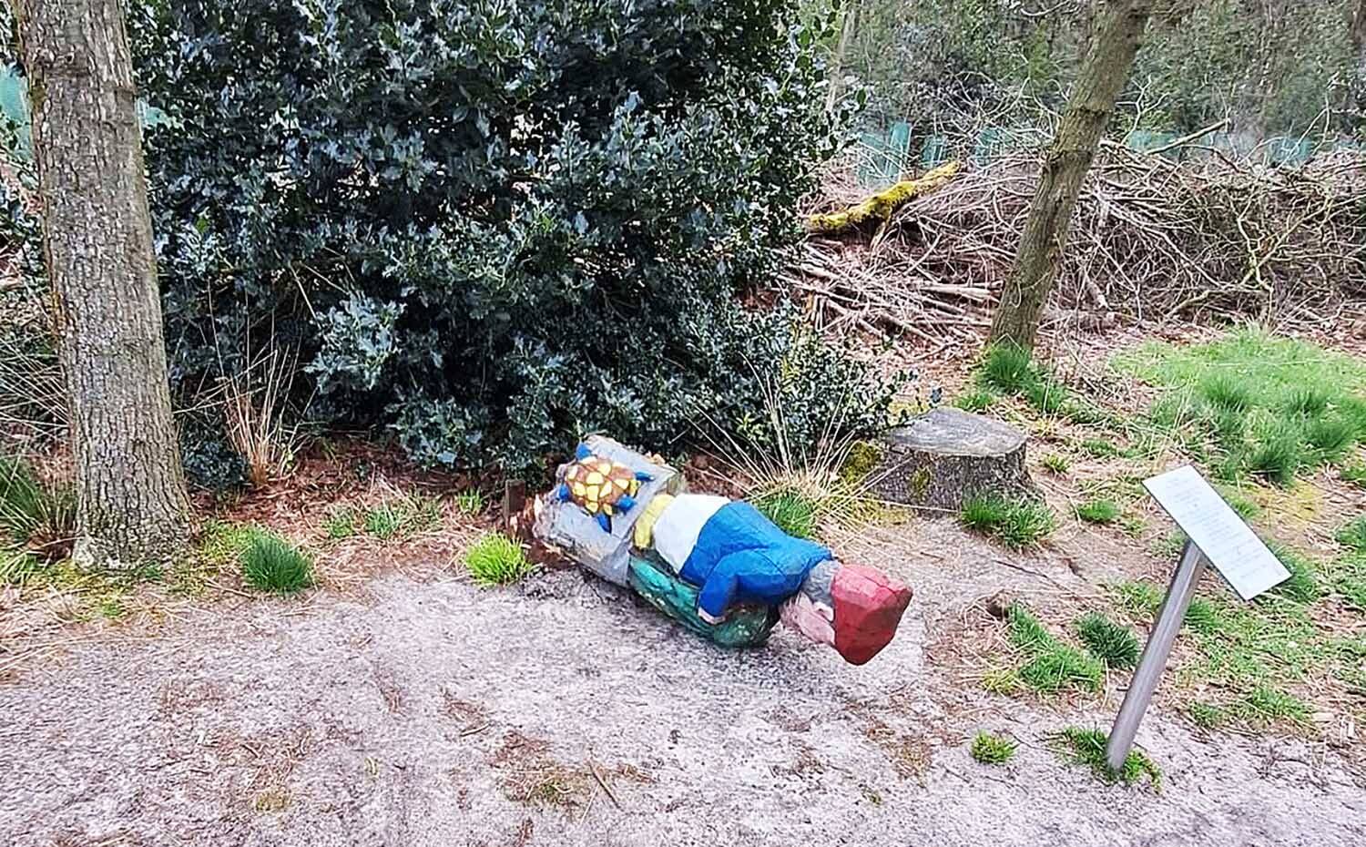 260405 SintNyk kabouterpad vernielingen 6