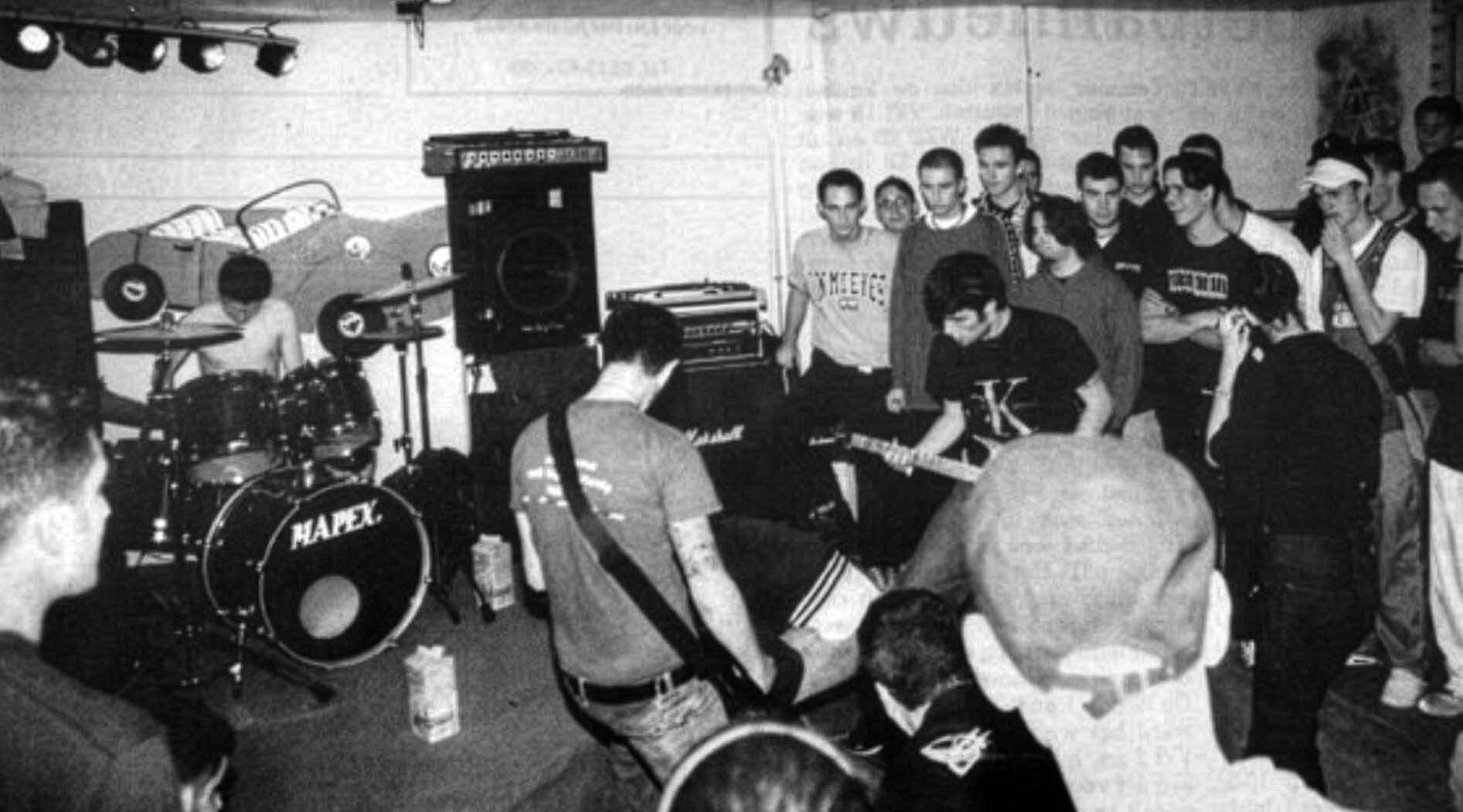 260416 Petzjekket 1993 DrieItaliaanse bands boerderijMulder C AngeliekBergsma