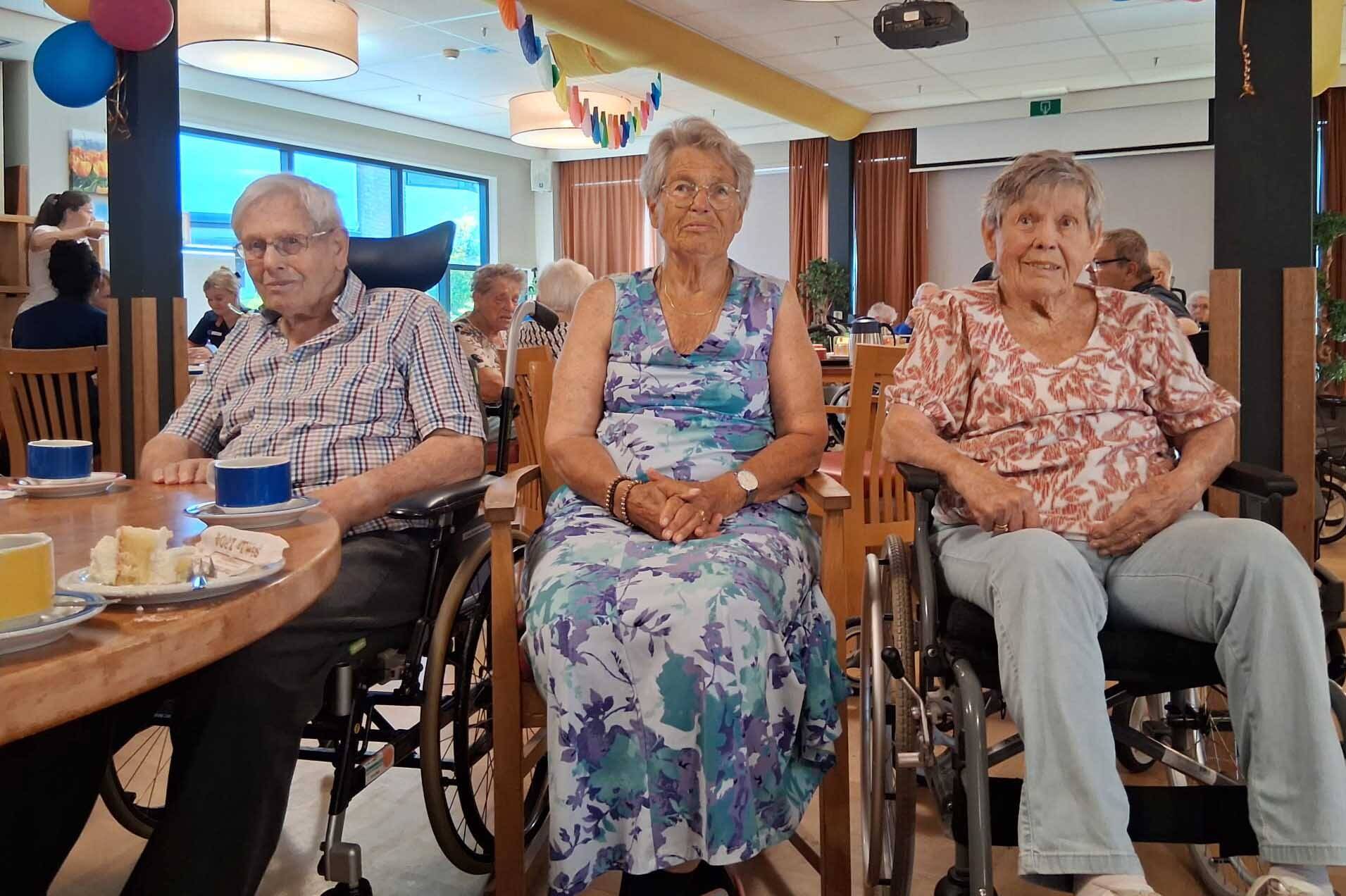 260623 SintNyk LiesabethvanKeimpema Postma 100jaar 3