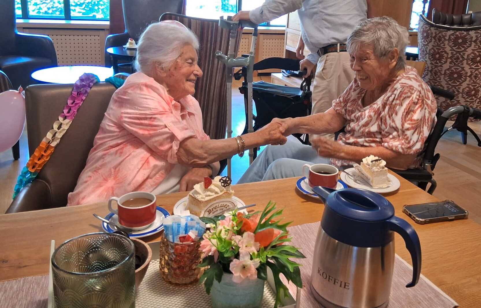 260623 SintNyk LiesabethvanKeimpema Postma 100jaar 8