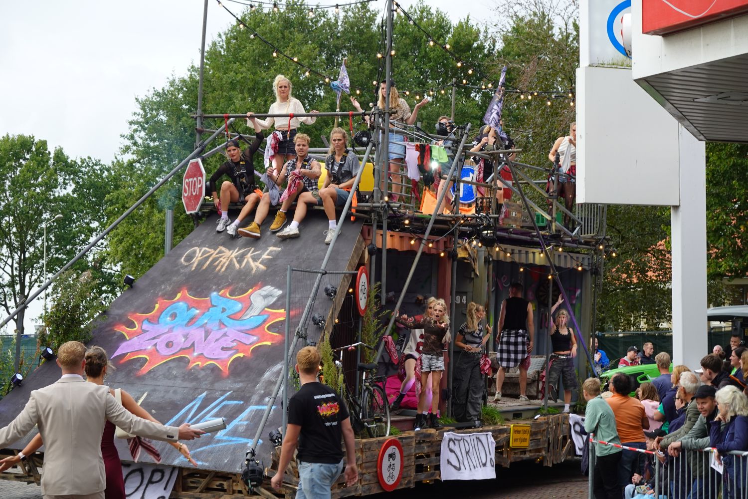 260903 SintNyk optocht ochtend 18 Noordoost nl 1500