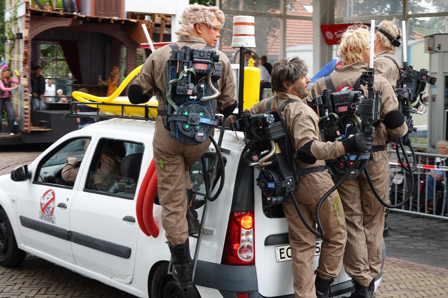 260903 SintNyk optocht ochtend 26 Noordoost nl 1500