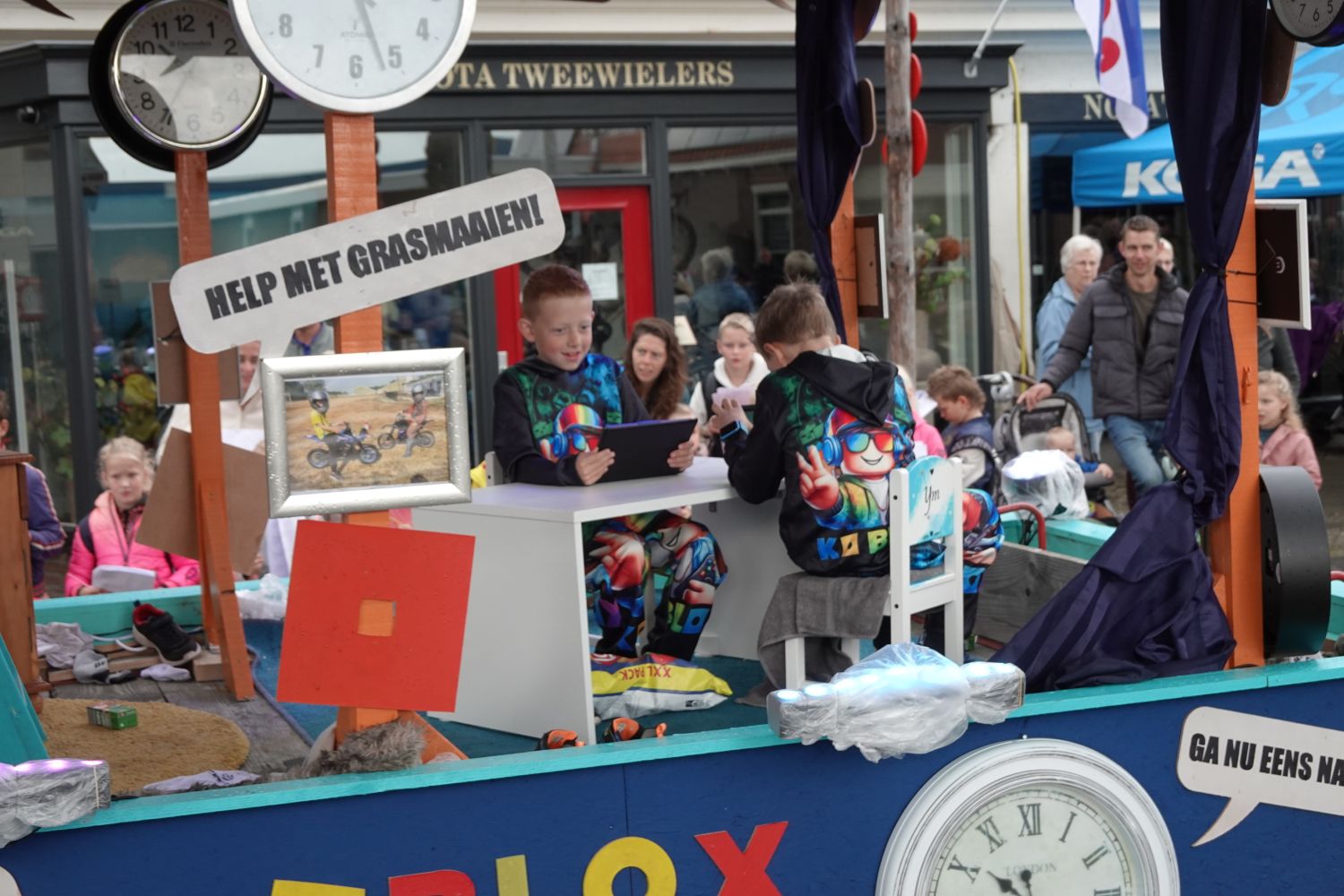 260903 SintNyk optocht ochtend 6 Noordoost nl 1500