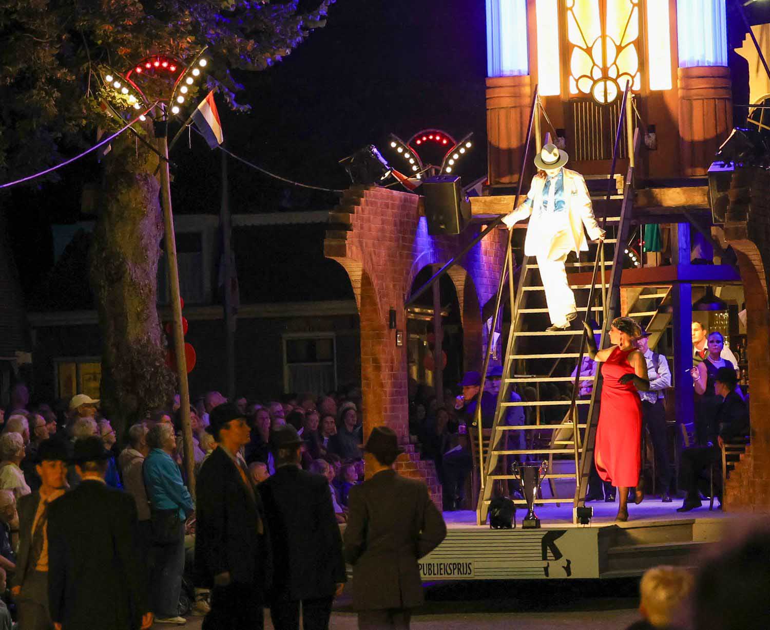 260903 SintNyk optocht avond 21 JustYvon 1500
