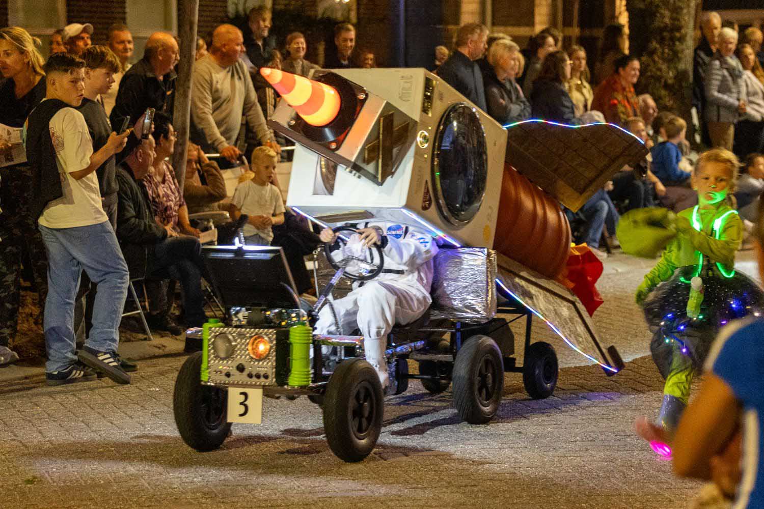 260903 SintNyk optocht avond 44 JustYvon 1500