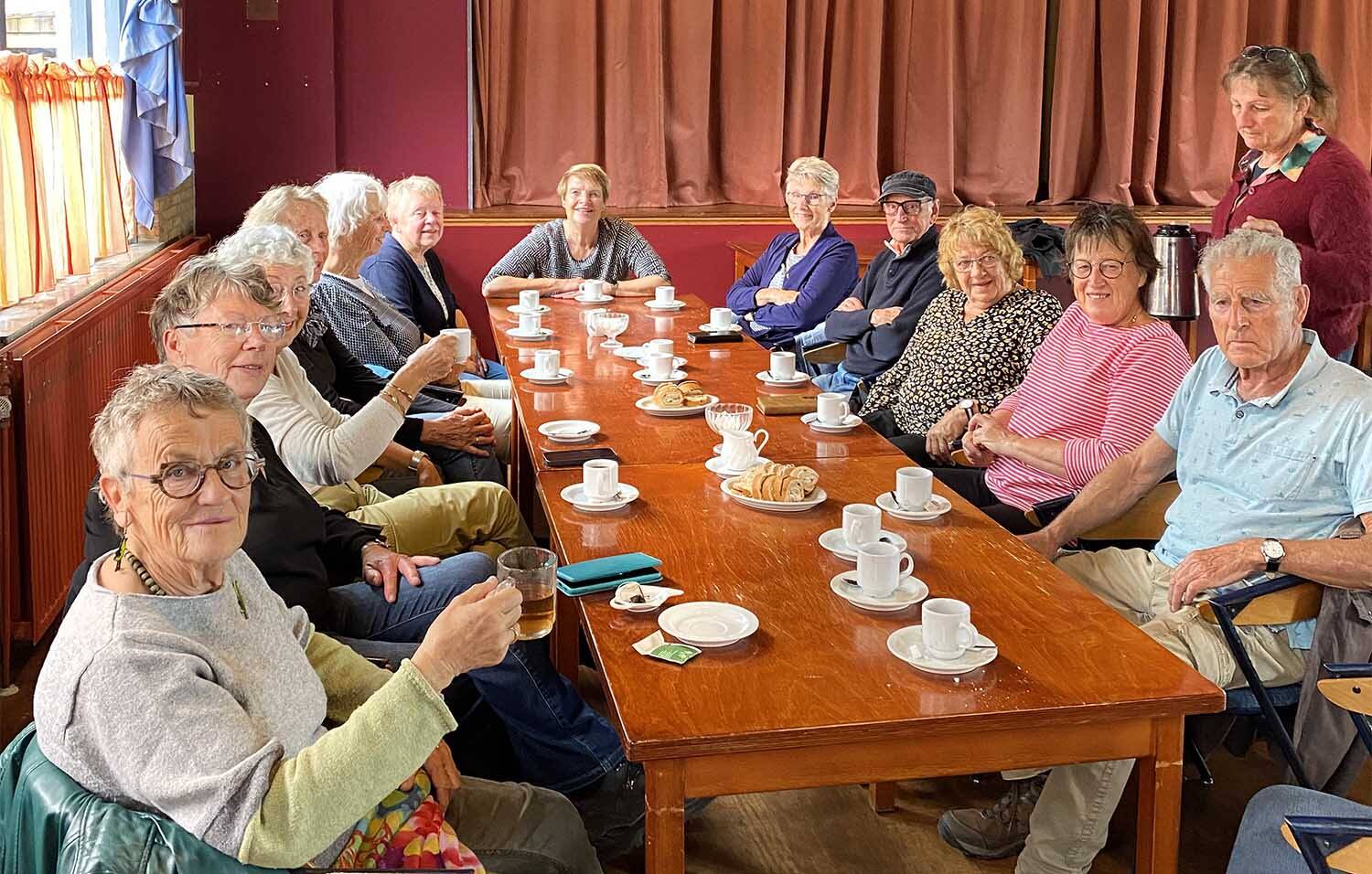 260520 SintNyk Bloeiweek Unitas natuurwandelen koffie