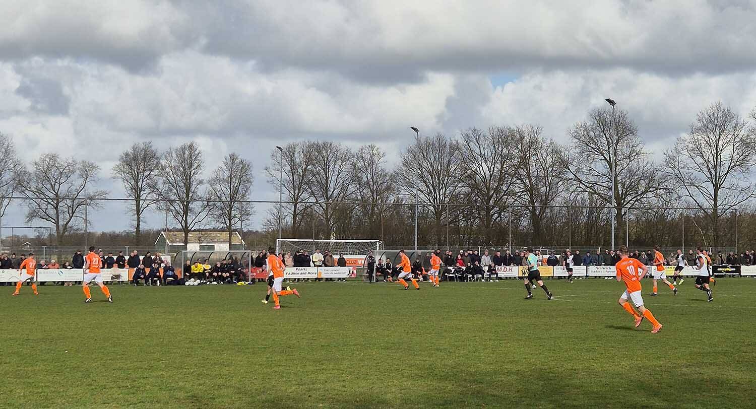 260328 VVI1 SneekWitZwart1 2