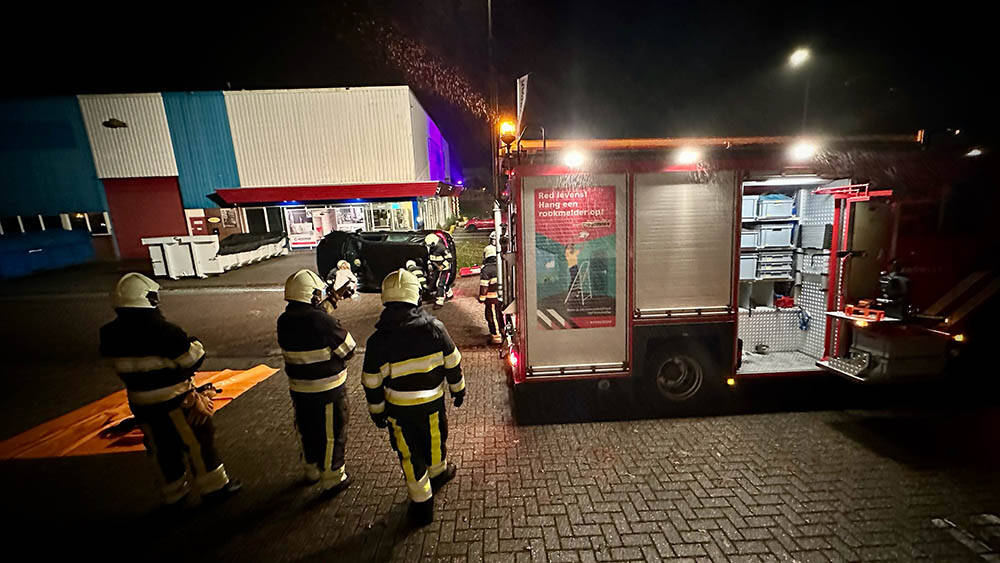 221224 SintNyk autoopzijkant gewonde