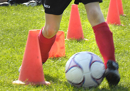 080607ag voetbal pion been