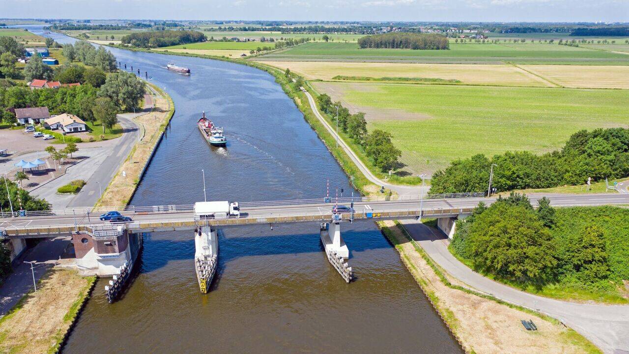 Spannenburg luchtfoto brug c RWS