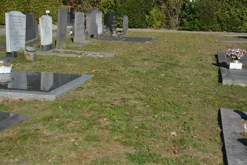 181022 Vertisol begraafplaats Scharsterbrug