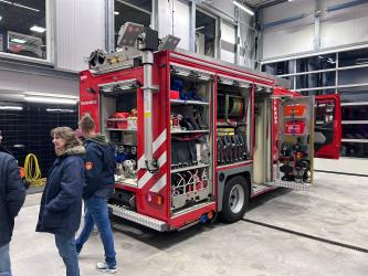 Grote drukte open dag nieuwe brandweerkazerne Langweer