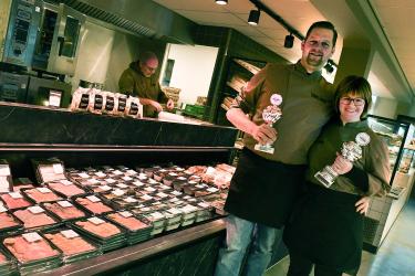 Tres Vers Sint Nyk pakt twee noordelijke titels op vakwedstrijden