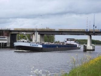Compleet nieuwe brug bij Spannenburg; aquaduct te duur