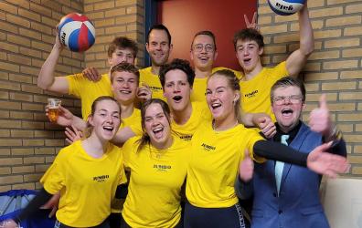 Jumbo Power winnaars 23e Buurt- en Bedrijventoernooi SNVV