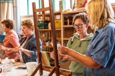 Opperste concentratie bij schilders in de Creatheek