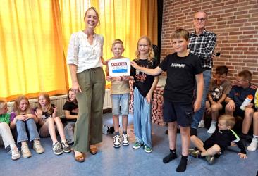 Opbrengst sponsorloop Pater Iede de Lange op weg naar Ethiopië