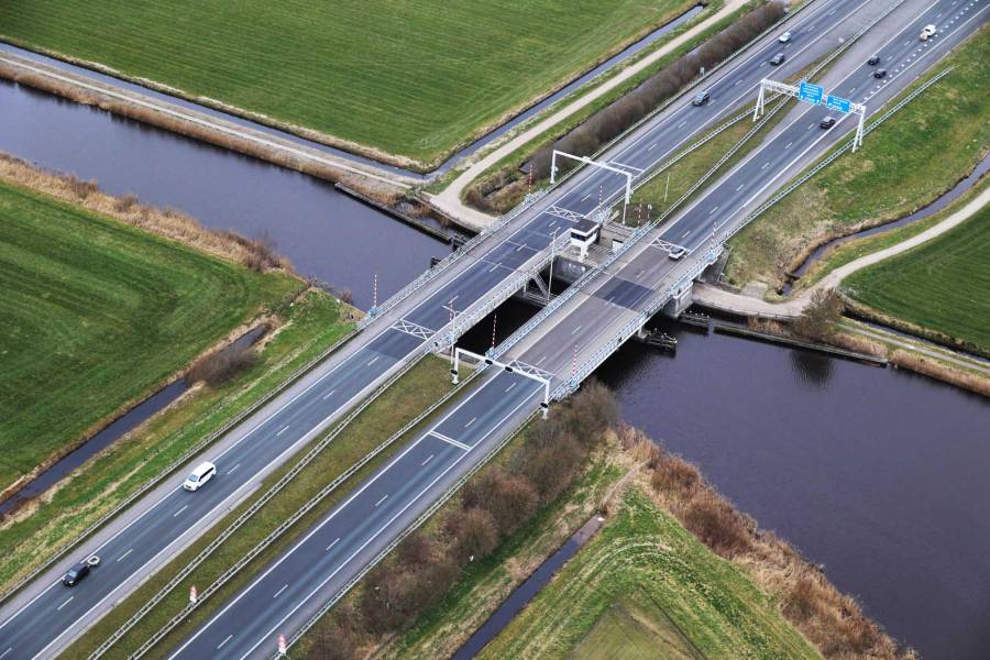 A6 twee nachten dicht voor wegverkeer voor inspecties Skarsterrienbrug