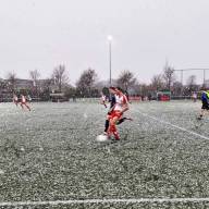 Koploper Renado wint in winters Harlingen: evenveel kansen als sneeuwvlokken