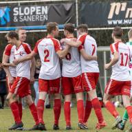 Renado wint ruim van Oldemarkt